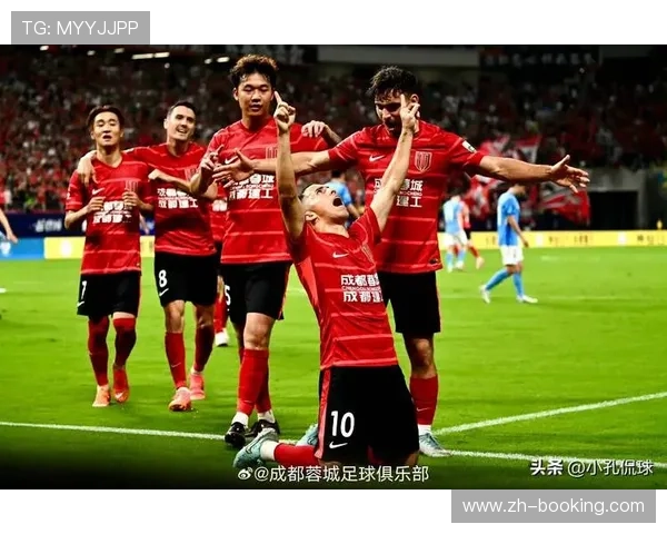 球员转会市场风云变幻 各大俱乐部争相续约核心球员稳定阵容